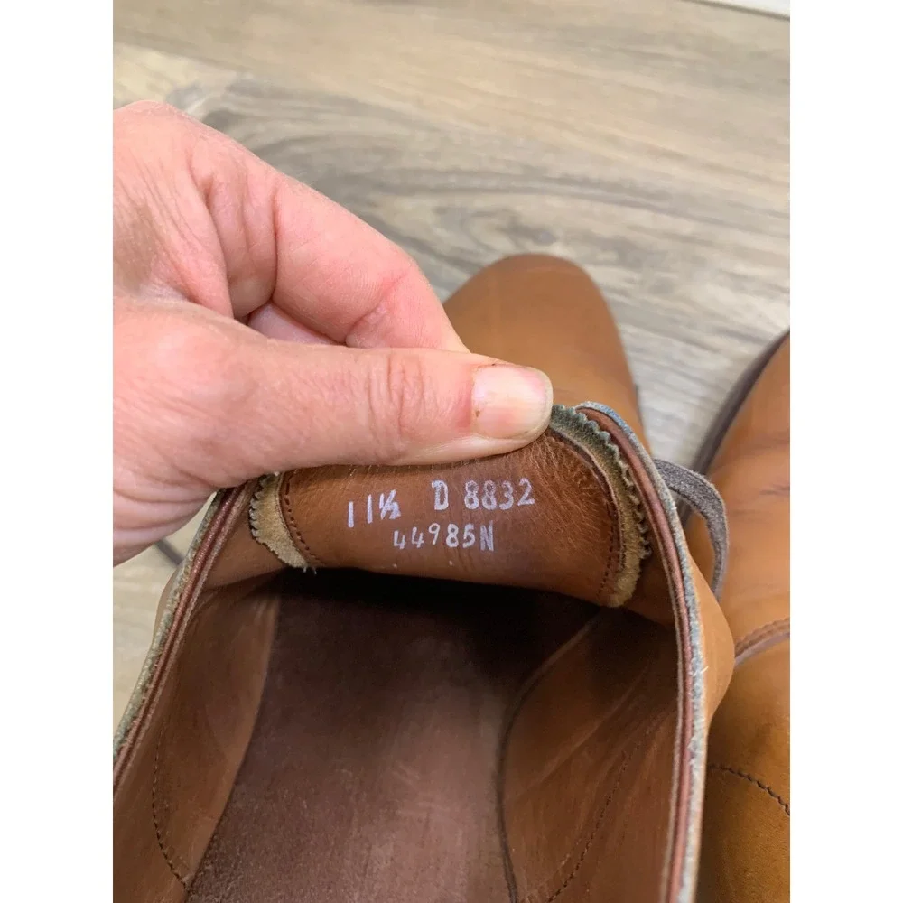 Allen Edmonds 8832 Plain Toe Blucher 11.5D Tan Leather Quiet Luxury Classic Mens